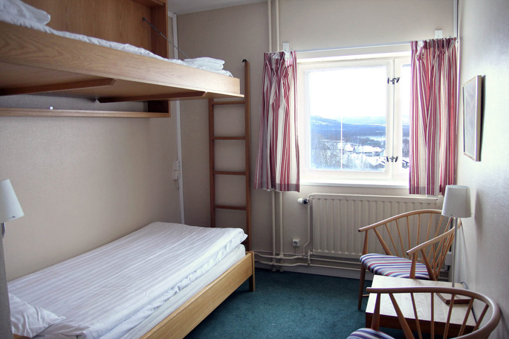 Enkelrum med överslag (1-2 pers) 995 kr